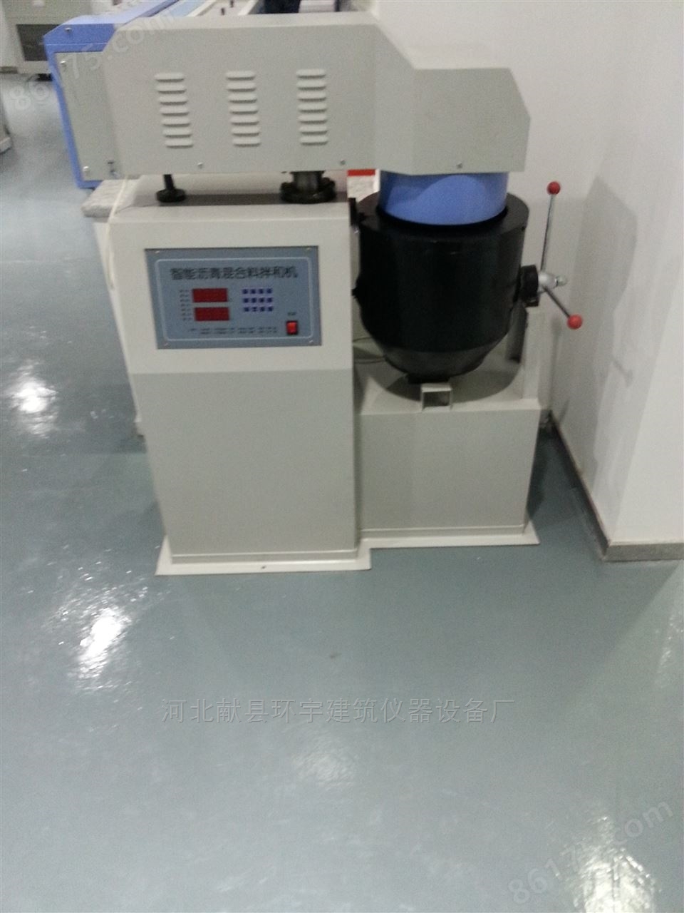 贵州10000kN微机控制电液伺服压剪试验机